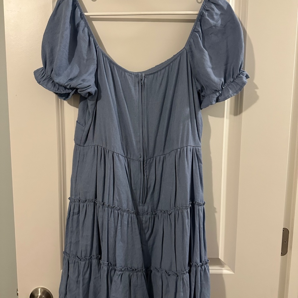 Dress - Picture 2 of 2